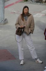 MARIA SHARAPOVA Out with a Friend in Los Angeles 01/31/2022