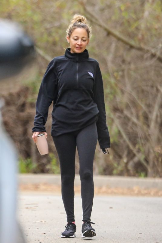 NICOLE RICHIE Out and About in Hollywood 02/21/2022