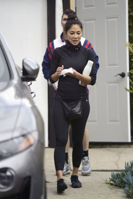 NICOLE SCHERZINGER Leaves Personal Training Session in Los Angeles 02/03/2022