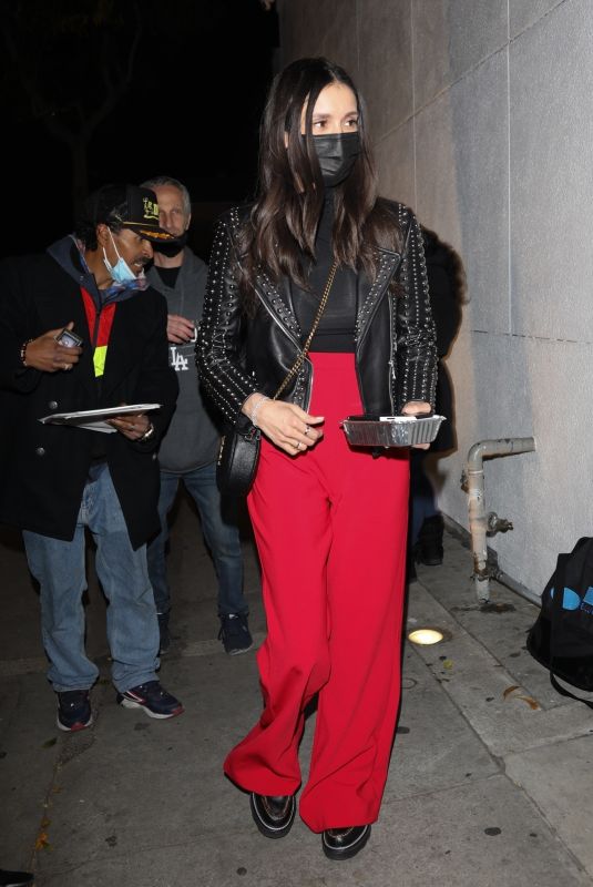 NINA DOBREV at Craig