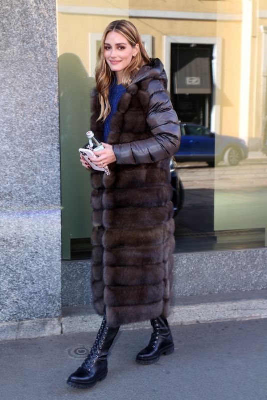 OLIVIA PALERMO Out and About in Milan 02/23/2022