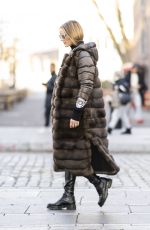OLIVIA PALERMO Out and About in New York 02/06/2022