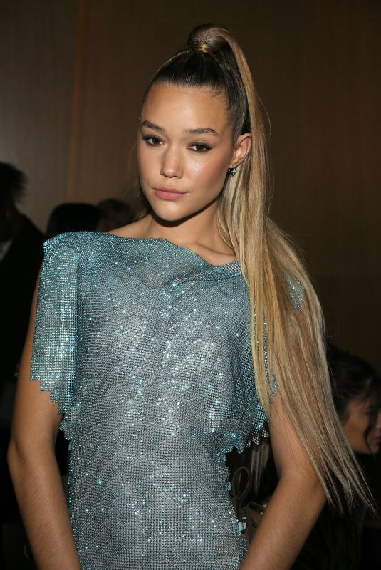 OLIVIA PONTON at Christian Cowan Fashion Show in New York 02/11/2022