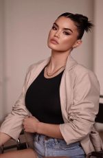 PARIS BERELC - Instagram Photos and Video 02/24/2022
