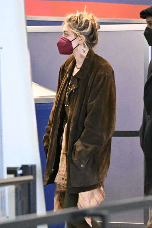 PARIS JACKSON at JFK Airport in New York 02/03/2022