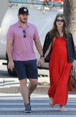 Pregnant KATHERINE SCHWARZENEGGER at Chris Pratt at Cafe Vida in Pacific Palisades 02/14/2022