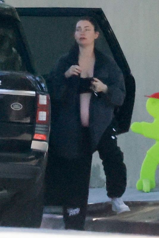 Pregnant LAUREN PARSEKIAN Out in Los Angeles 02/03/2022