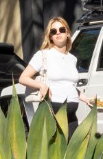 Pregnant MIA GOTH Picks Up Lunch in Pasadena 02/07/2022