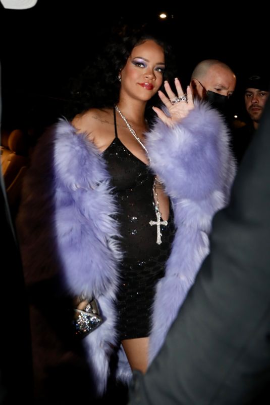 Pregnant RIHANNA Leaves Her Hotel in Milan 02/25/2022