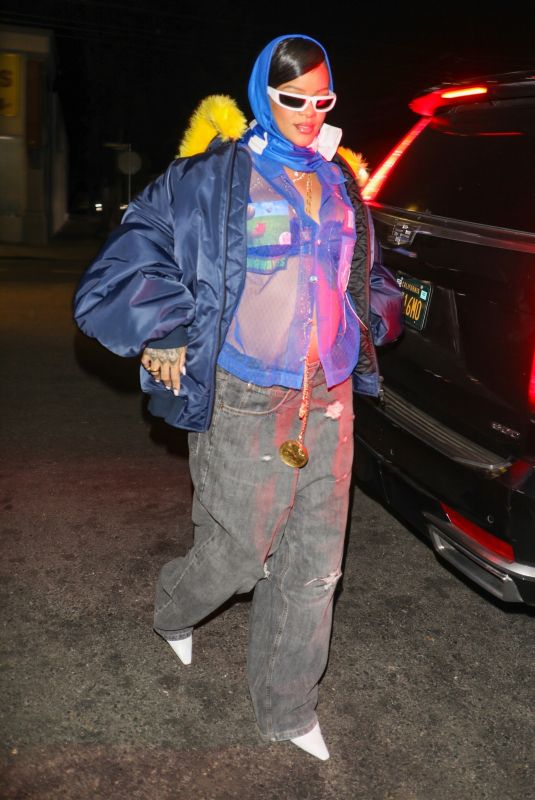Pregnant RIHANNA Out for Dinner at Nobu in Los Angeles 02/13/2022