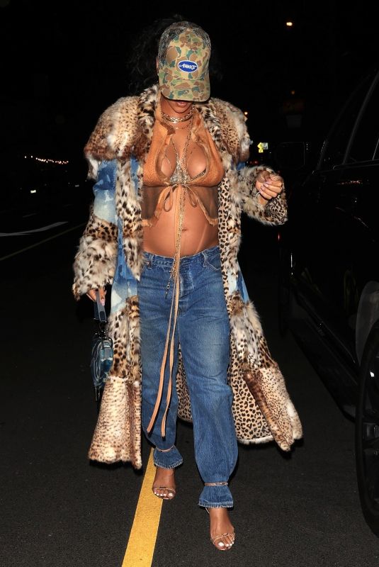 Pregnant RIHANNA Out for Late Dinner at Giorgio Baldi in Santa Monica 02/09/2022