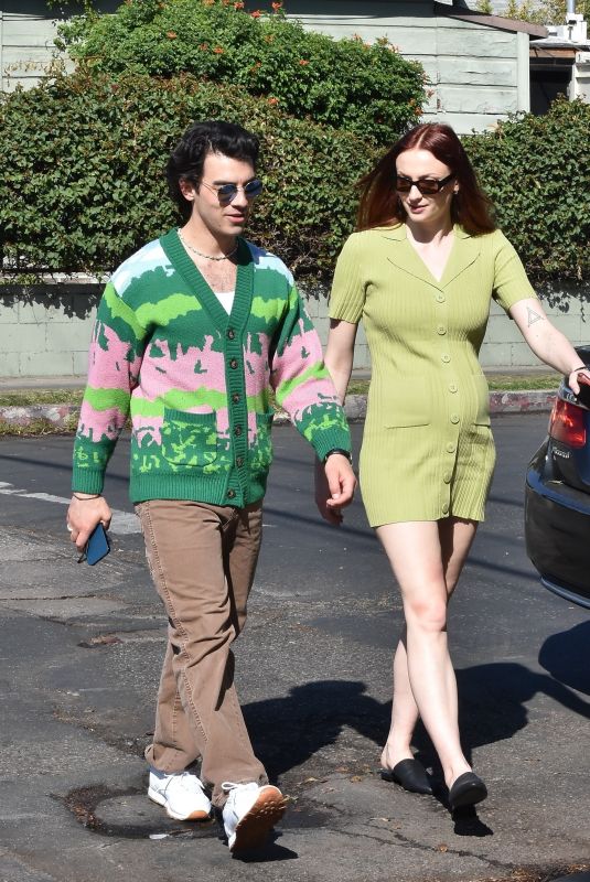 Pregnant SOPHIE TURNER and Joe Jonas at All Time Restaurant in Los Feliz 02/16/2022