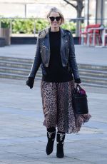 Pregnant VOGUE WILLIAMS Arrives at Steph