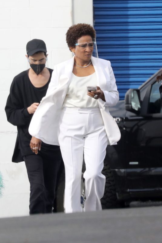 REGINA HALL, WANDA SYKES and AMY SCHUMER Rehearsing for 2022 Oscar Awards in Los Angeles 02/27/2022