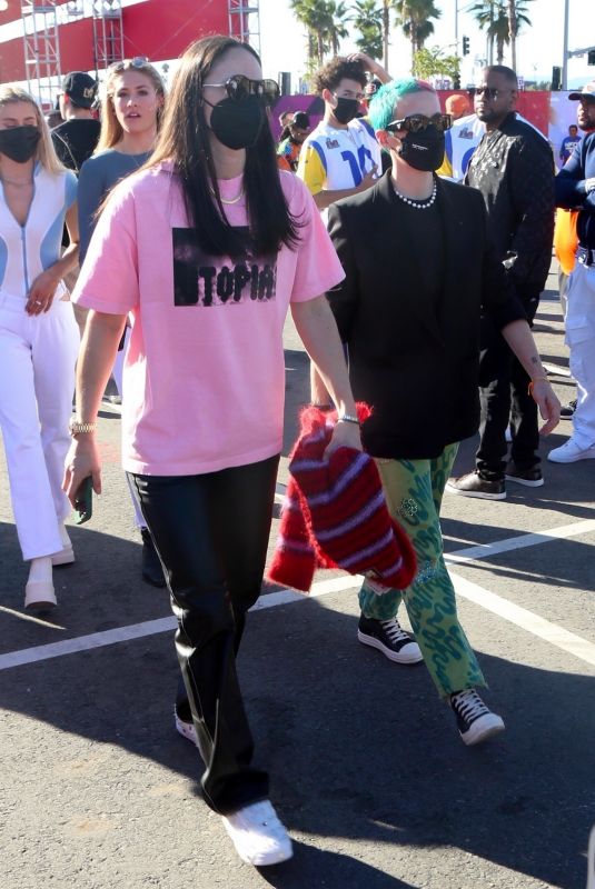 SAMANTHA RONSON Arrives at Super Bowl at SoFi Stadium in Inglewood 02/13/2022