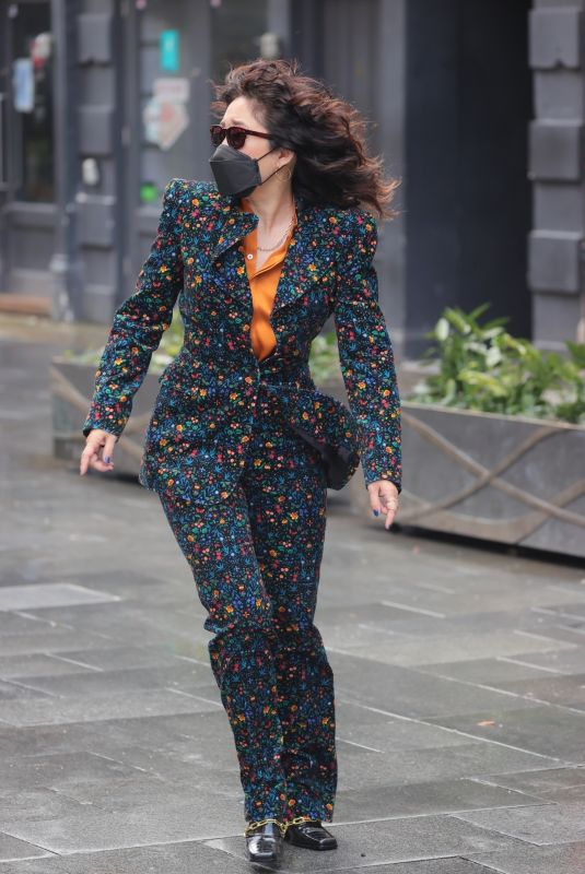SANDRA OH Leaves Global Offices in London 02/21/2022