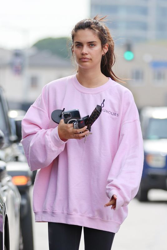 SARA SAMPAIO Leaves Dogpound Gym in Los Angeles 01/31/2022