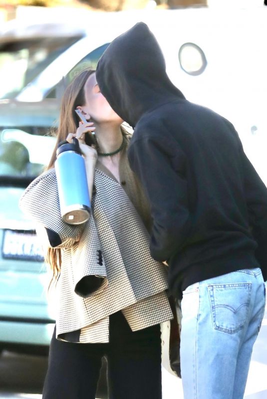 SCOUT WILLIS Giving Her Boyfriend a Kiss in Los Angeles 02/19/2022