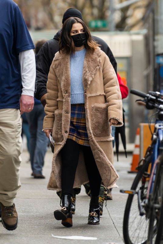 SELENA GOMEZ on the Set of Only Murders in the Building in New York 02/23/2022