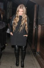 STACY FERGIE FERGUSON Out for Dinner with Friend at Craig