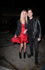 TARA REID Arrives at Craig