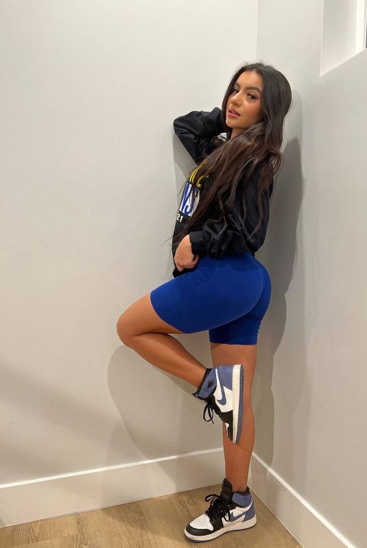 TATI MCQUAY - Instagram Photos 02/14/2022