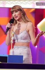 TAYLOR SWIFT - The Story of Taylor Swift, 1st Edition 2022