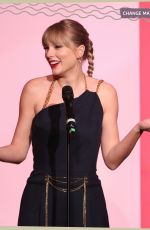 TAYLOR SWIFT - The Story of Taylor Swift, 1st Edition 2022