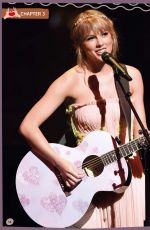 TAYLOR SWIFT - The Story of Taylor Swift, 1st Edition 2022