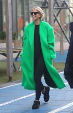 VOGUE WILLIAMS Arrives at Steph