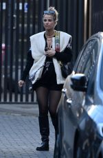 VOGUE WILLIAMS Out and About in West London 01/31/2022