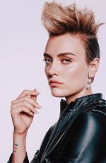 WALLIS DAY at Photoshoot, February 2022
