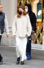 ZENDAYA Shopping at Bulgari Store in New York 02/17/2022