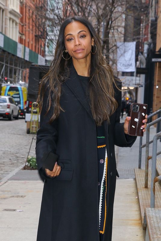 ZOE SALDANA Filming Shutterbugs with Her Phone in New York 02/08/2022