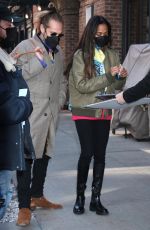 ZOE SALDANA Leaves Bubby
