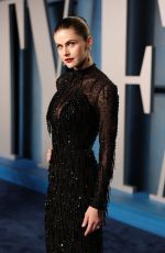 ALEXANDRA DADDARIO at 2022 Vanity Fair Oscar Party in Beverly Hills 03/27/2022