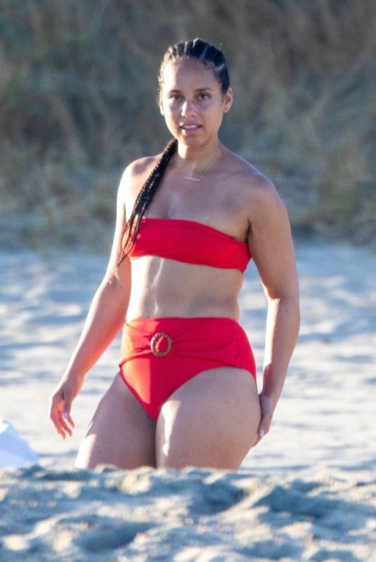 ALICIA KEYS in Bikini at a Beach in Cabo San Lucas 03/30/2022