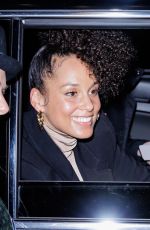 ALICIA KEYS Leaves Harry Belafonte