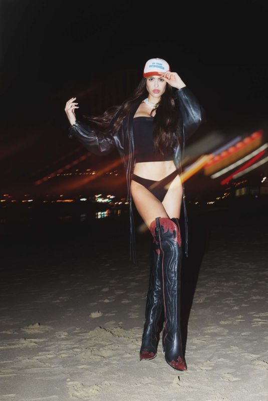 AMELIA HAMLIN for Sonora Spring 2022 Campaign