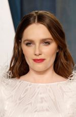 AMY FORSYTH at 2022 Vanity Fair Oscar Party in Beverly Hills 03/27/2022