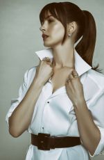 ANNE HATHAWAY for Emmy Magazine, March 2022
