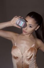 ARIANA GRANDE for R.E.M. Beauty, March 2022