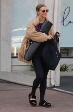 ASHLEE SIMPSON Heading to Workout in Los Angeles 03/114/2022