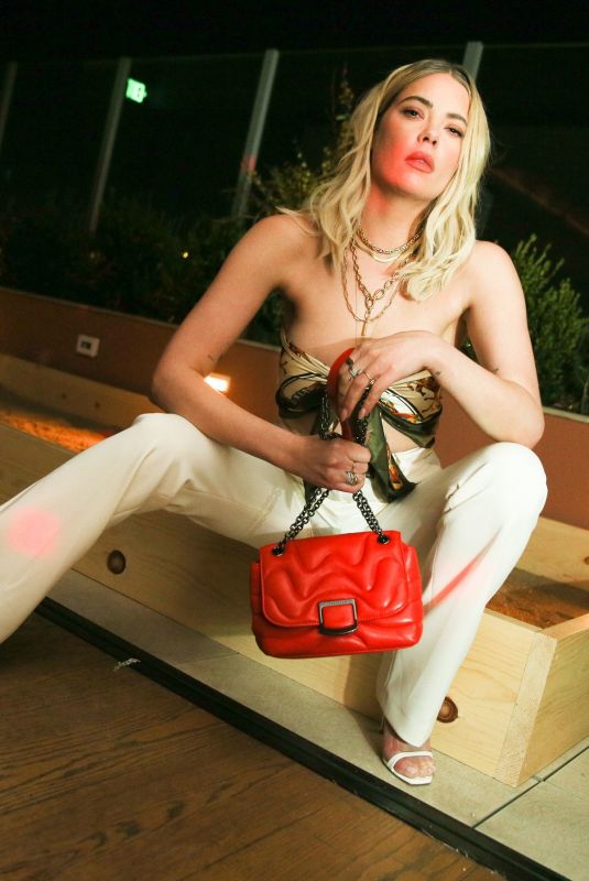 ASHLEY BENSON for Longchamp SS22 Collection, March 2022