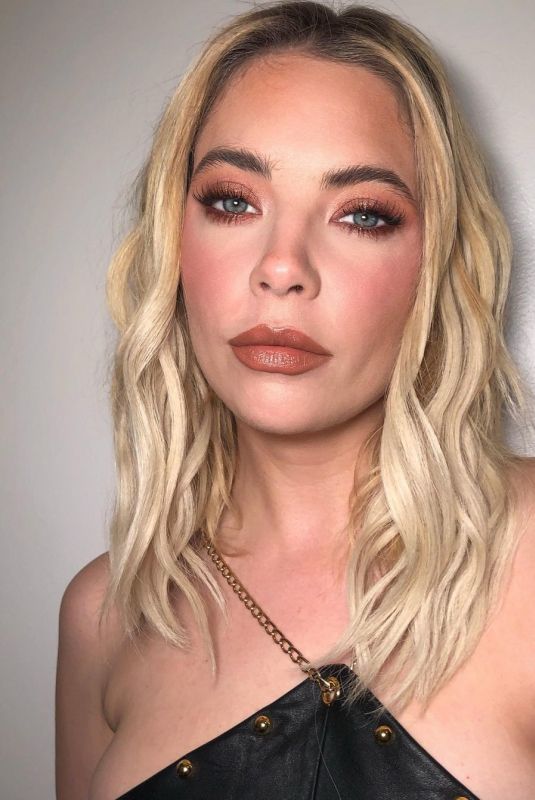 ASHLEY BENSON - Instagram Photos 03/20/2022