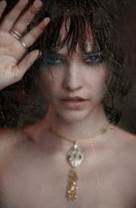 BARBARA PALVIN fior Vogue Magazine, Turkey April 2022