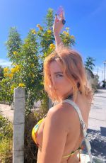 BELLA THORNE - Instagram Photos 03/09/2022