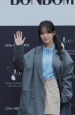 BIBI Arrives at 2022 Fall/Winter Seoul Fashion Week 03/18/2022