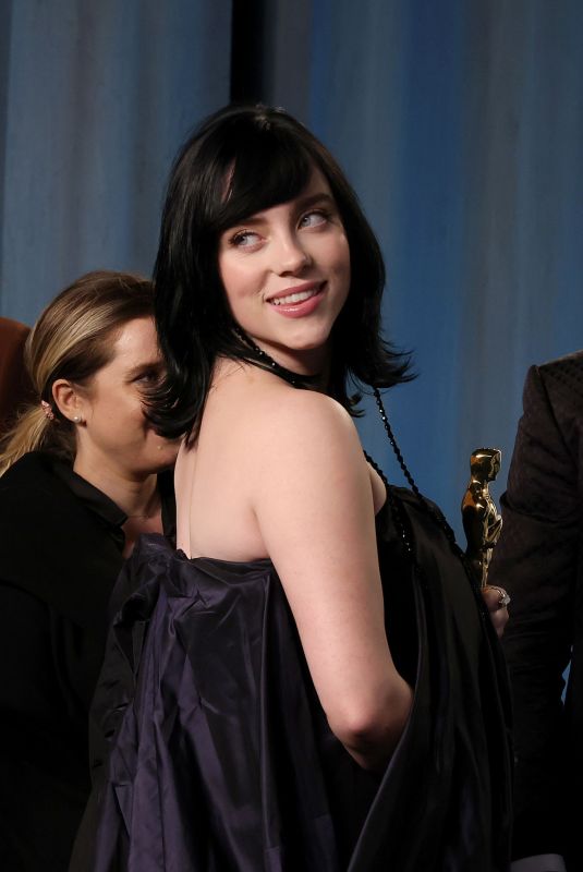 BILLIE EILISH at 2022 Vanity Fair Oscar Party in Beverly Hills 03/27/2022