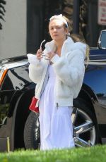 BILLIE LOURD and Austen Rydell Return to Los Angeles 03/16/2022